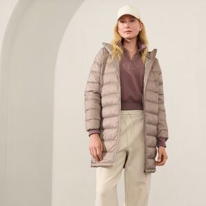 Athleta Aire Puffer Parka Jacket Women’s XL Tall Feather Tan Style 473132